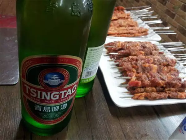 2017年,青岛啤酒超越荷兰品牌喜力,成为韩国最畅销的进口啤酒。