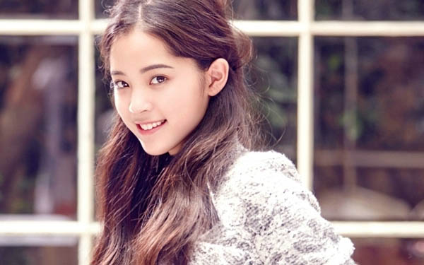 欧阳娜娜绯闻男友：欧阳娜娜有男友吗？绯闻男友个个大牌
